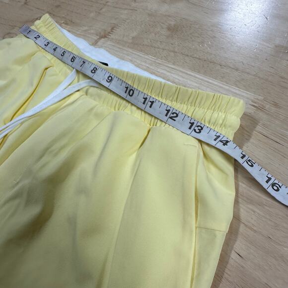 Lululemon Pool Short 7" Light Yellow M7AWWS Men's Size Small Excellent Condition - Picture 7 of 9